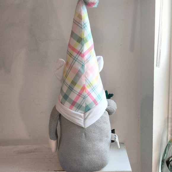 Rae Dunn Hip Hop Easter gnome plush - Picture 4 of 6